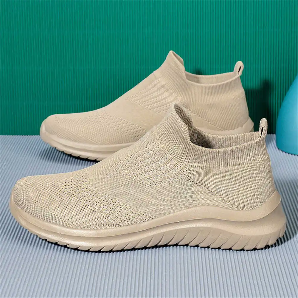 Beige Soft New Novelty Tennis  - مراجعة Luxury Lifestyle Experiences وسعره
