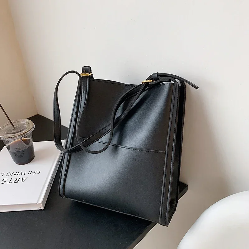 Quality Women Tote Bags 2023 L - مراجعة Luxury Lifestyle وسعره